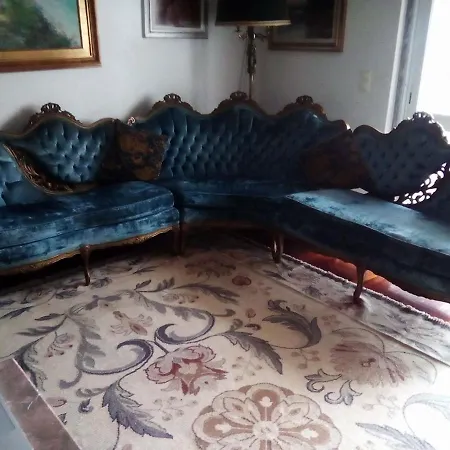 Alojamento de Acomodação e Pequeno-almoço Simbioso Carcavelos (Lisbon)